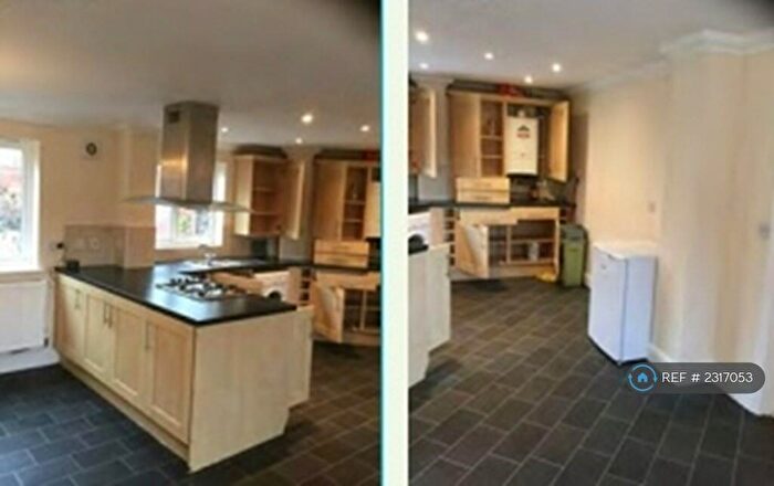 4 Bedroom Semi-Detached House To Rent In Kirkwood Grove, Medbourne, Milton Keynes, MK5