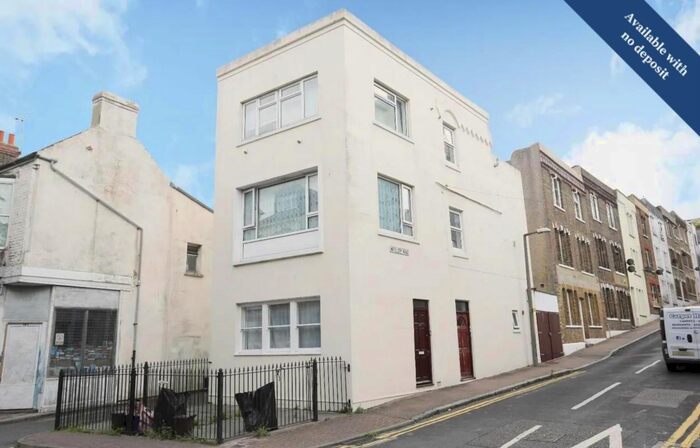 1 Bedroom Flat To Rent In Artillery Road, Ramsgate, CT11