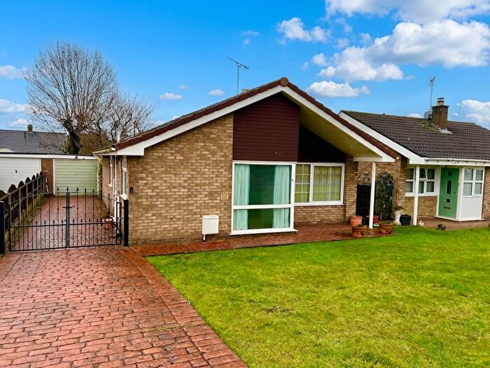 3 Bedroom Detached Bungalow For Sale In Myrtle Grove, Auckley, DN9