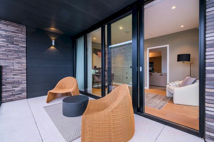 1 Bedroom Flat To Rent In Camley Street, London, N1C