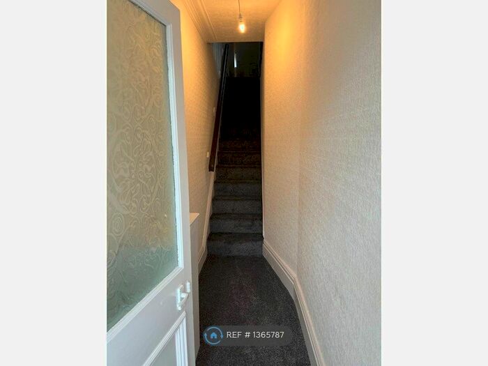 1 Bedroom Flat To Rent In Hazel Grove, Blackpool, FY3