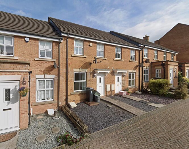 2 Bedroom Terraced House To Rent In Parnell Road, Stapleton, Bristol, BS16
