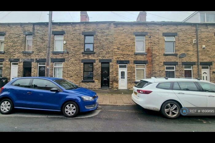 3 Bedroom Terraced House To Rent In St. Georges Road, Barnsley, S70