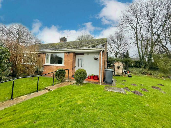 1 Bedroom Bungalow For Sale In The Green, Weeton, PR4