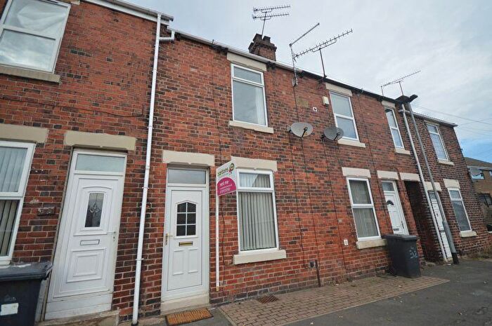 2 Bedroom Terraced House To Rent In Grattan Street, Kimberworth, S61