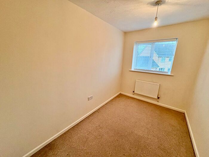 2 Bedroom End Of Terrace House To Rent In Lornas Field, Peterborough, PE7