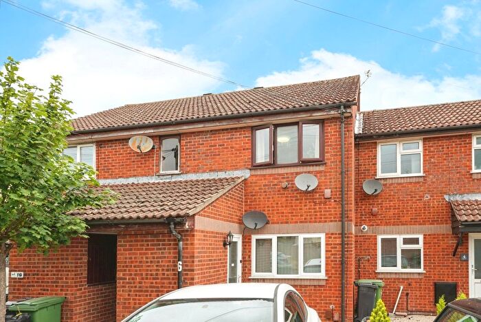 1 Bedroom Maisonette For Sale In Maple Close, Hardwicke, Gloucester, Gloucestershire, GL2