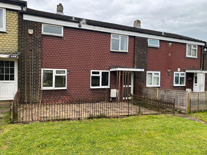 3 Bedroom Property To Rent In Lonsdale Road, Stevenage, SG1