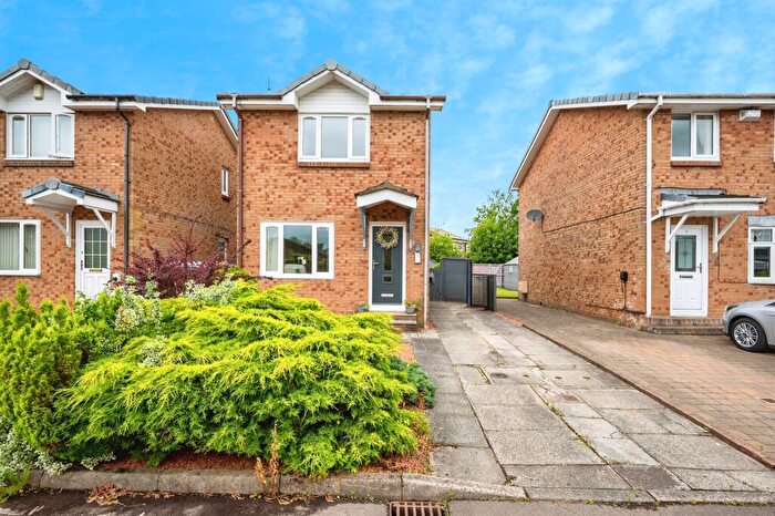 2 Bedroom Detached House For Sale In Penbreck Court, Girdle Toll, Irvine, KA11
