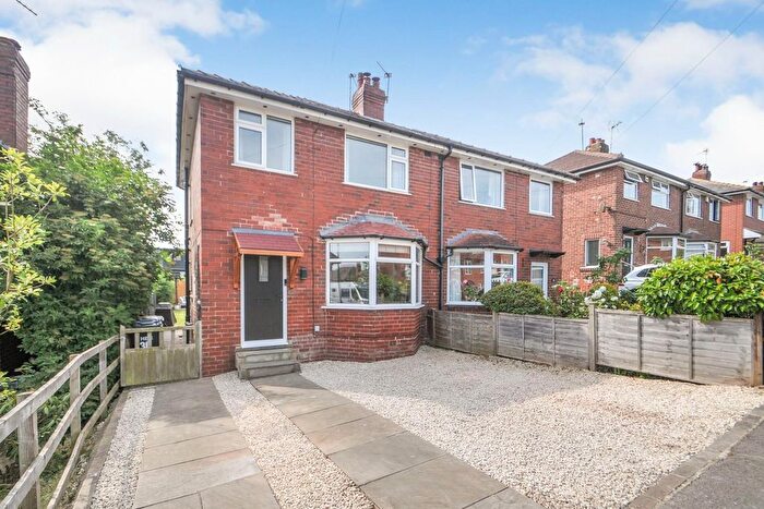 3 Bedroom Semi-Detached House For Sale In Eleanor Road, Harrogate, HG2