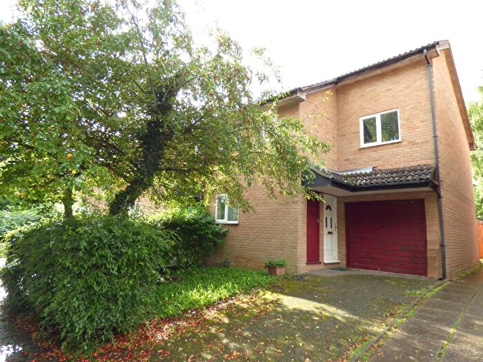 3 Bedroom Semi-Detached House For Sale In Talland Avenue, Fishermead, Milton Keynes, Buckinghamshire, MK6