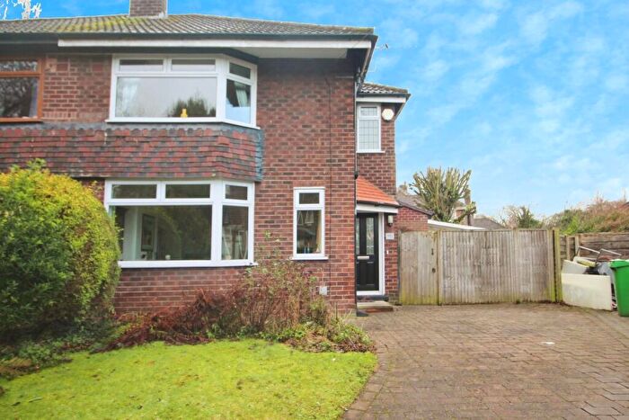 3 Bedroom Semi Detached House For Sale In Crombie Ave, Northenden, Manchester, M22
