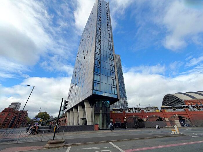 3 Bedroom Apartment To Rent In Whitworth Street West, Manchester, Greater Manchester, M1