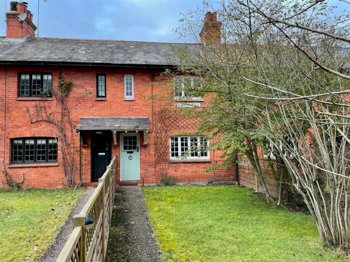 2 Bedroom Terraced House For Sale In Kiln Terrace, Chapel Lane, Curridge, Berkshire, RG18