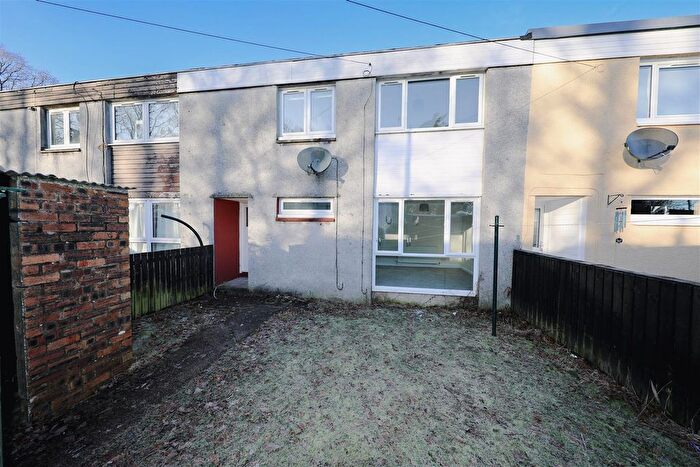 2 Bedroom Terraced House For Sale In Dunbar Court, Glenrothes, KY6