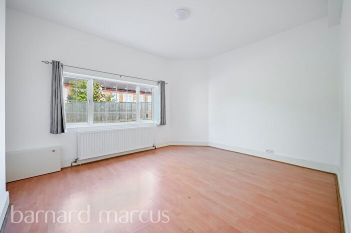 2 Bedroom End Of Terrace House To Rent In Okeburn Road, London, SW17