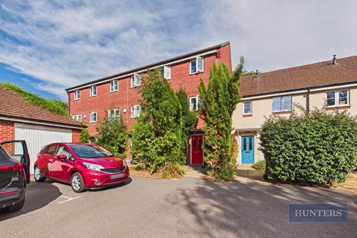 5 Bedroom House For Sale In Magpie Lane, Eastleigh, SO50