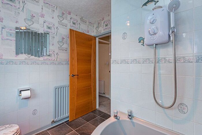 2 Bedroom Detached Bungalow For Sale In Monks Close, Penrith, CA11