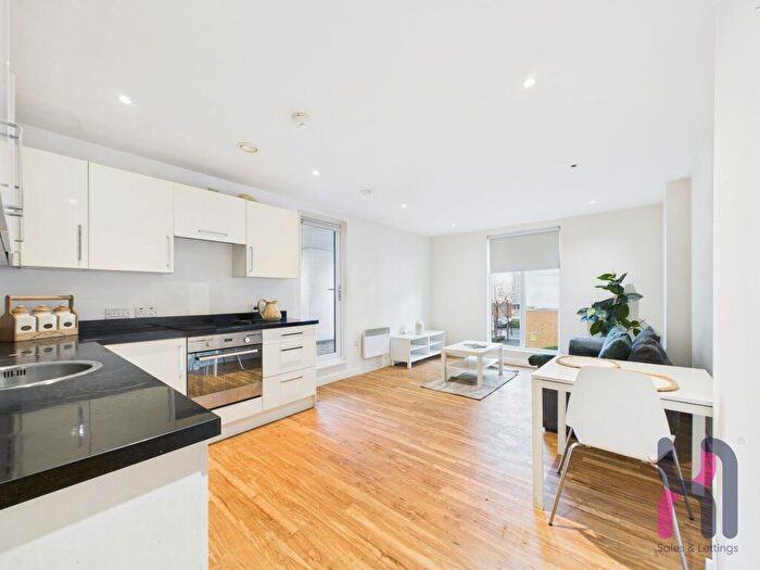 2 Bedroom Flat To Rent In Elmira Way, The Exchange, M5