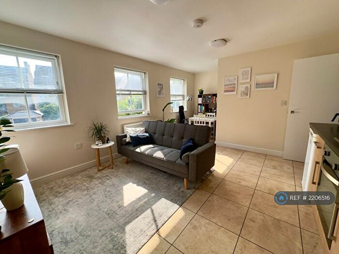 1 Bedroom Flat To Rent In Malpas Road, London, SE4