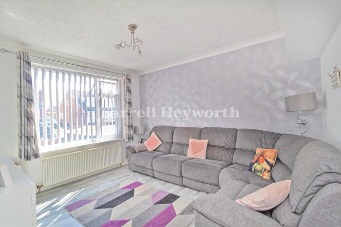 2 Bedroom Semi Detached House For Sale In Courtfield Avenue, Blackpool, FY2