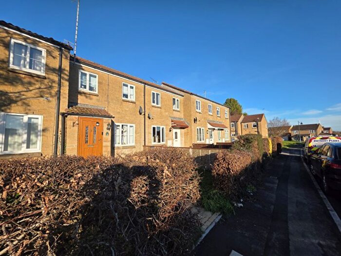 2 Bedroom Terraced House To Rent In Lower Ream, Yeovil, BA21