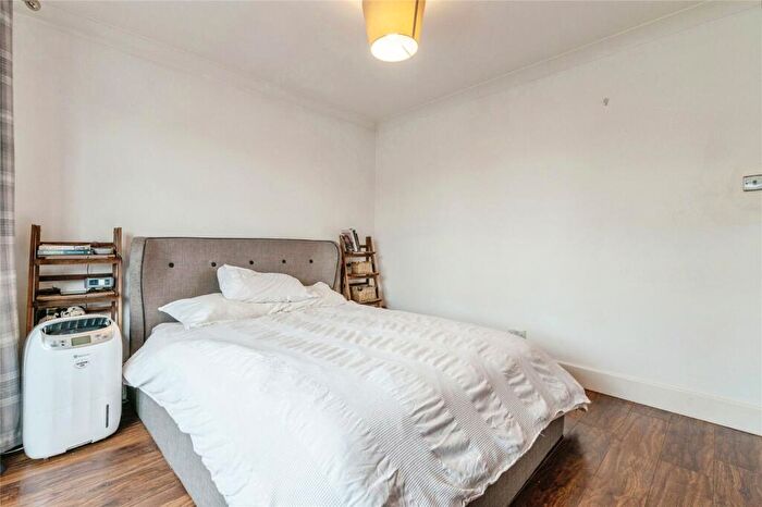 3 Bedroom Bungalow For Sale In Laird Avenue, Grays, Essex, RM16
