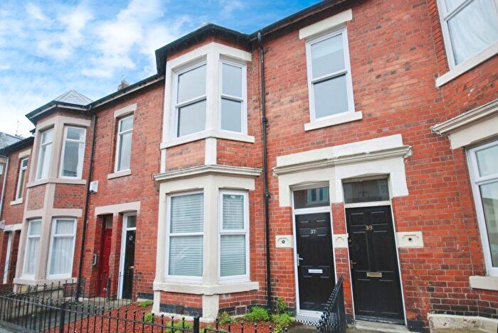 2 Bedroom Flat To Rent In Sandringham Road, Gosforth., NE3