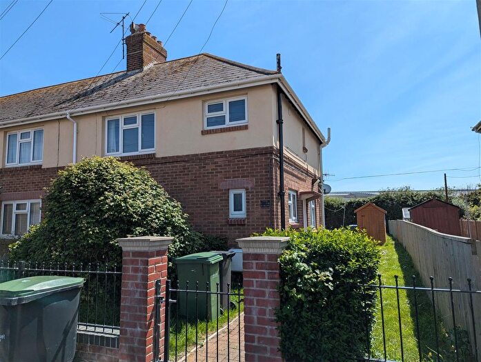 1 Bedroom Flat For Sale In Hereford Road, Weymouth, DT4