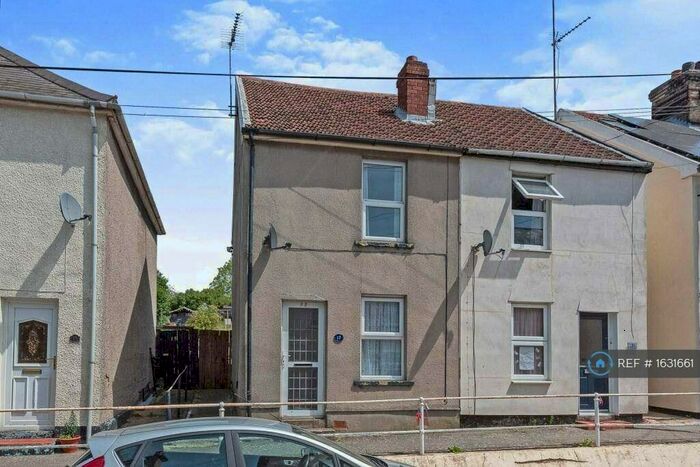 2 Bedroom Semi-Detached House To Rent In Victoria Road, Stowmarket, IP14