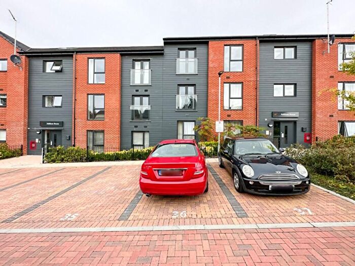 2 Bedroom Flat For Sale In Ashton Rise, Bristol, BS3