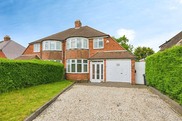 3 Bedroom Semi Detached House For Sale In Halton Road, Sutton Coldfield, B73