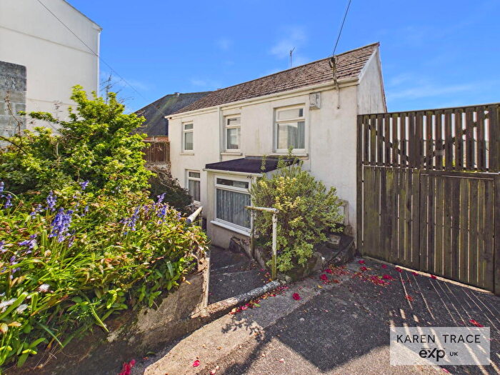 3 Bedroom Cottage For Sale In Bodmin Road, St Austell, PL25