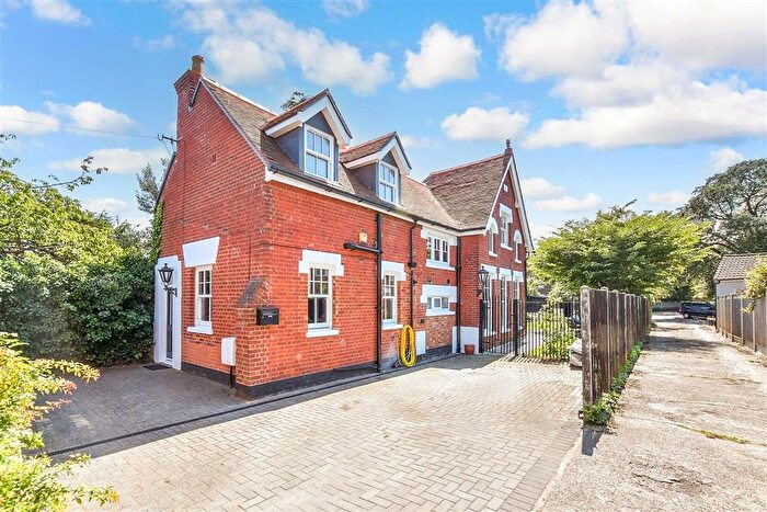 3 Bedroom Detached House For Sale In Reading Street, Broadstairs, Kent, CT10