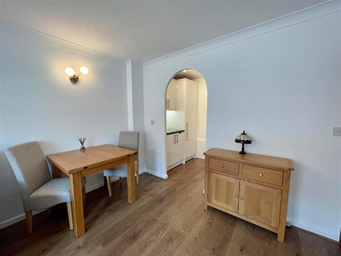 1 Bedroom Retirement Property To Rent In Homespire House, Knotts Lane, Canterbury, Kent, CT1