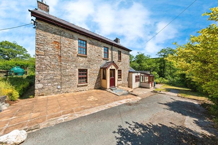 4 Bedroom Detached House For Sale In Cynwyl Elfed, Carmarthen, SA33