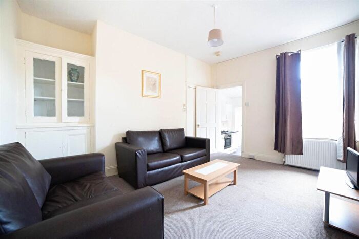 2 Bedroom Flat To Rent In Rothbury Terrace, Heaton, NE6