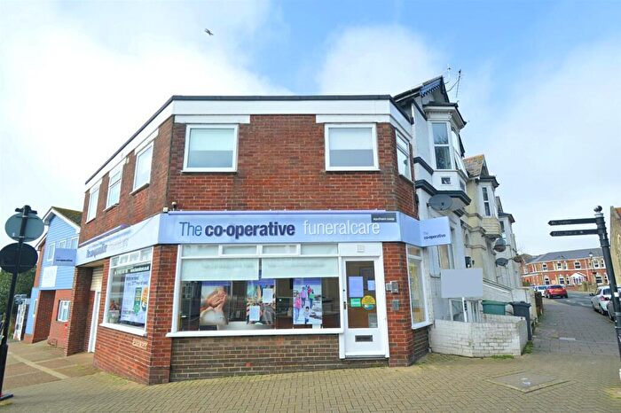 1 Bedroom Flat For Sale In Chain Free * Shanklin, PO37