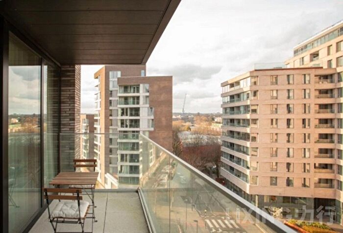 1 Bedroom Flat To Rent In Camley Street, Kings Cross, N1C