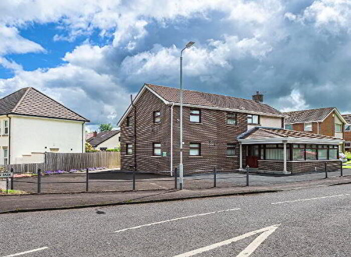 7 Bedroom Detached House For Sale In St Johns Park, Moira, BT67