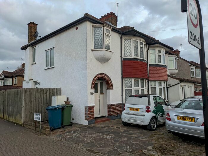 3 Bedroom Semi-Detached House To Rent In Rayners Lane, Pinner, HA5