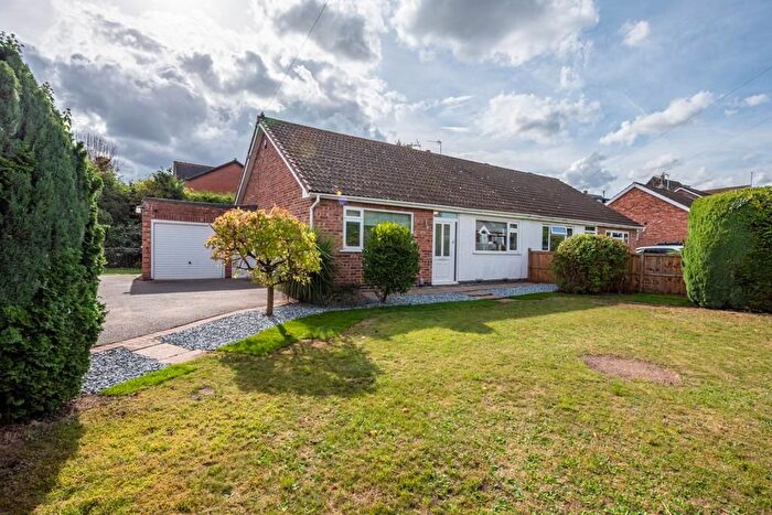 2 Bedroom Semi-Detached Bungalow To Rent In Broadmead, Burton Joyce, NG14
