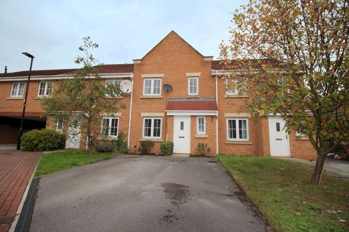 3 Bedroom Detached House To Rent In Harris Road, Armthorpe, Doncaster, South Yorkshire, DN3
