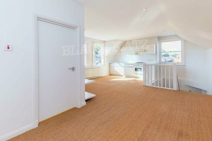 1 Bedroom Flat To Rent In Rawstorne Street, EC1V