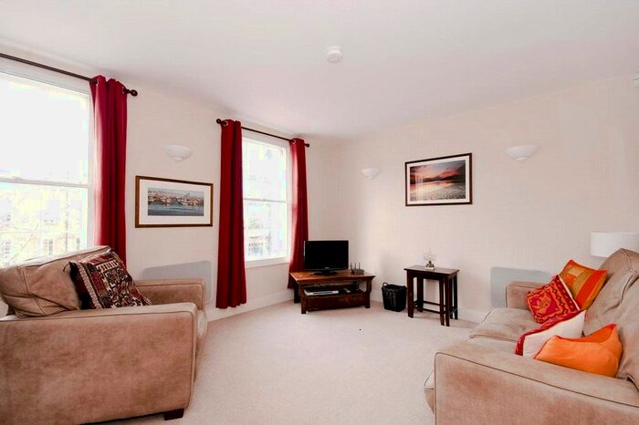 2 Bedroom Flat To Rent In St. John Street, London, EC1V