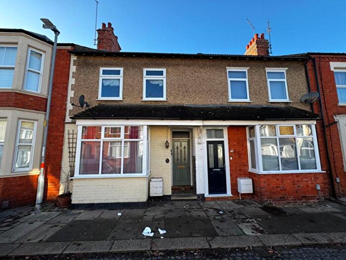3 Bedroom Terraced House To Rent In Thursby Road, Abington, Northampton, NN1