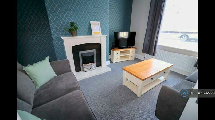 2 Bedroom Terraced House To Rent In Maple Street, Jarrow, NE32