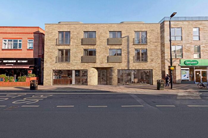 1 Bedroom Apartment For Sale In Lumina Court, Orpington, BR6
