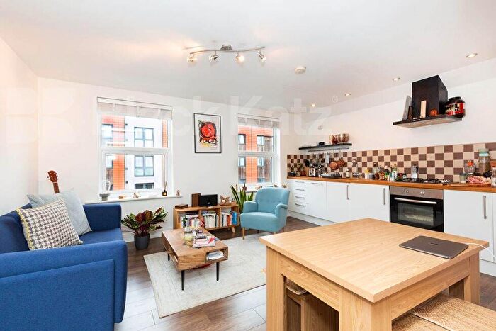 1 Bedroom Flat To Rent In Caledonian Road, Caledonian Road, N7