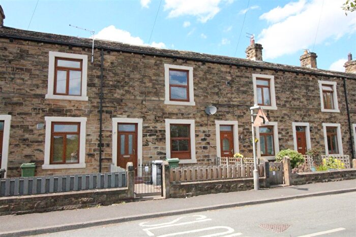 1 Bedroom Cottage To Rent In Upper Batley Low Lane, Birstall, Batley, WF17